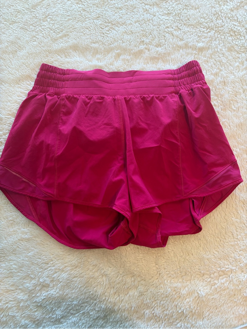 lululemon pink dragonfruit high rise hotty hot shorts